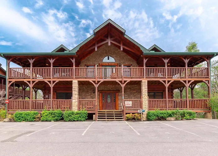Pine Tree Lodge Gatlinburg